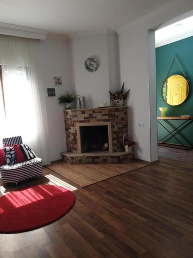 Villa Rokiti Exteriör bild